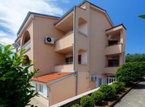 Comfortable Krk Apartment with Sea View and Balcony